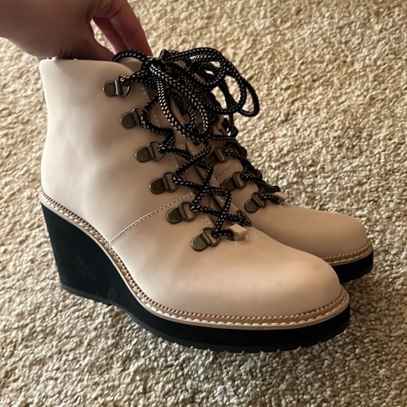 Toms Melrose Beige lace up wedge booties - Picture 11 of 11